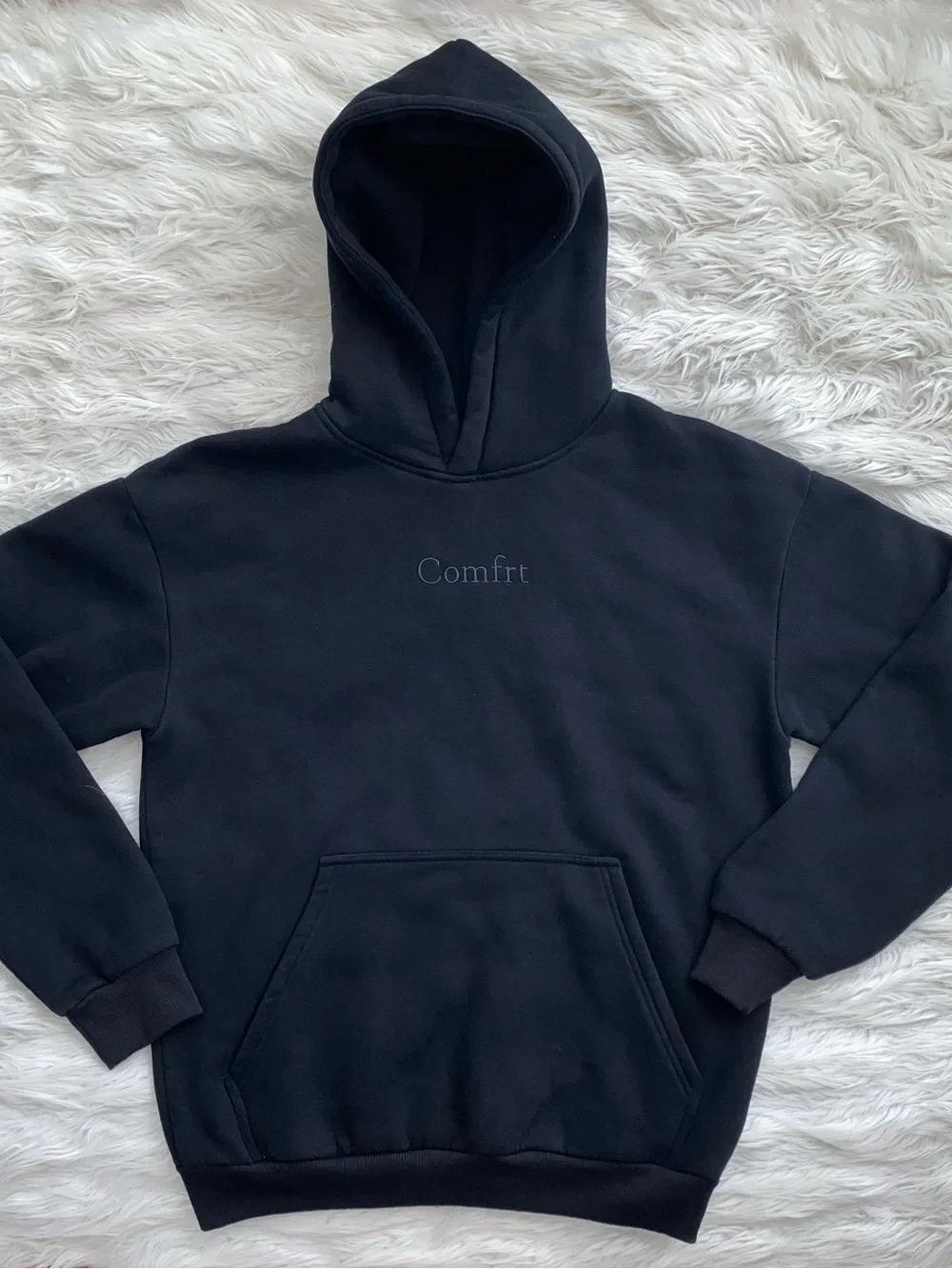 Comfrt | Black Signature Hoodie & Sweatpant Set - Picture 3 of 15